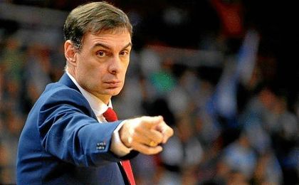Georgios Bartzokas firma con el Barcelona hasta 2019. Georgios Bartzokas firma con el Barcelona hasta 2019.