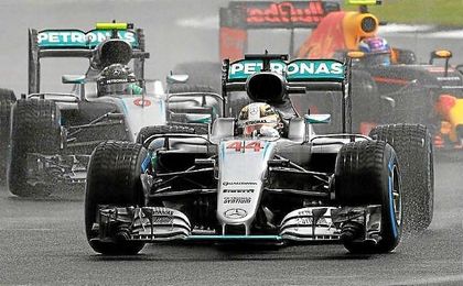 Hamilton se ha impuesto en Silverstone. Hamilton se ha impuesto en Silverstone.