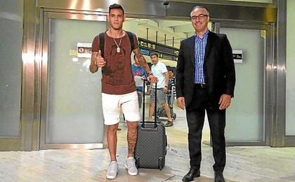 Sanabria, recibido por Torrecilla en el Aeropuerto de San Pablo. Sanabria, recibido por Torrecilla en el Aeropuerto de San Pablo.