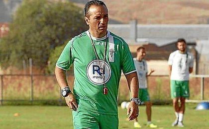 Nuevas incorporaciones para el equipo que dirige José Luis Oltra. Nuevas incorporaciones para el equipo que dirige José Luis Oltra.