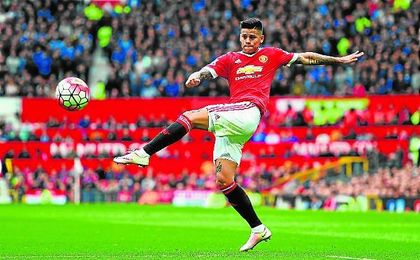 Marcos Rojo llegó al Manchester United en 2014, después de un extraordinario Mundial de Brasil con Argentina. Marcos Rojo llegó al Manchester United en 2014, después de un extraordinario Mundial de Brasil con Argentina.