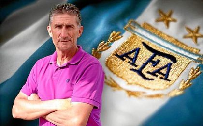 Bauza llega de entrenar al Sao Paulo y con el principal objetivo del Mundial de Rusia 2018. Bauza llega de entrenar al Sao Paulo y con el principal objetivo del Mundial de Rusia 2018.