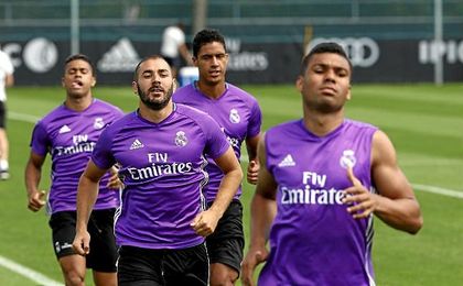 Karim Benzema se ha recuperado antes de afrontar el duelo continental. Karim Benzema se ha recuperado antes de afrontar el duelo continental.