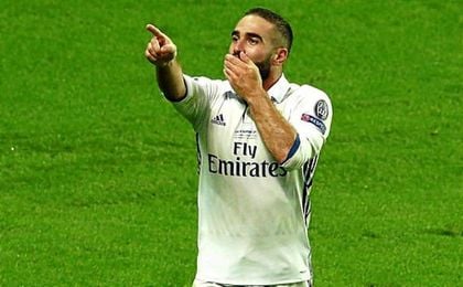 El canterano blanco, celebrando el 3-2 que ha marcado él mismo. El canterano blanco, celebrando el 3-2 que ha marcado él mismo.