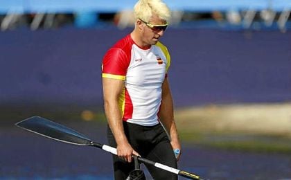 Benavides lamenta el cuarto puesto. Benavides lamenta el cuarto puesto.