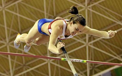 Yelena Isinbáyeva durante una prueba. Yelena Isinbáyeva durante una prueba.