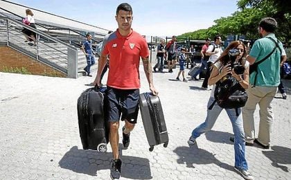 Vitolo y el Sevilla han llegado a un acuerdo para ampliar su contrato. Vitolo y el Sevilla han llegado a un acuerdo para ampliar su contrato.