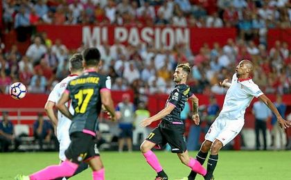 N´Zonzi, durante el partido de liga contra el Espanyol. N´Zonzi, durante el partido de liga contra el Espanyol.