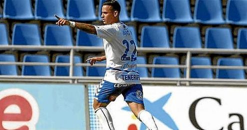 Nano abandona el Tenerife para jugar en Primera de la mano del Eibar. Nano abandona el Tenerife para jugar en Primera de la mano del Eibar.