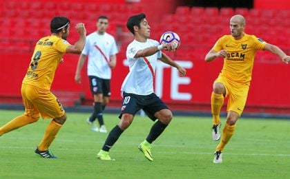 Borja Lasso volvió a liderar el ataque sevillista. Borja Lasso volvió a liderar el ataque sevillista.