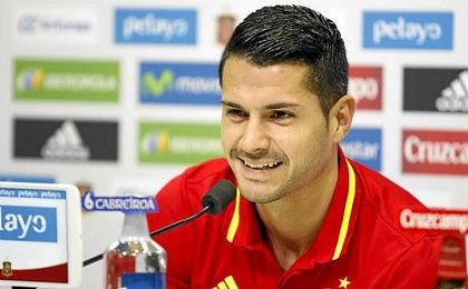 "Con mi forma de jugar encajaría muy bien en un equipo como el Atlético de Madrid", dijo horas antes. "Con mi forma de jugar encajaría muy bien en un equipo como el Atlético de Madrid", dijo horas antes.