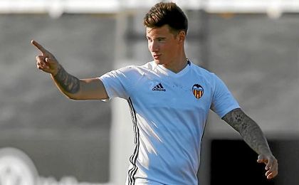 Santi Mina quiere borrar el mal sabor de las dos derrotas. Santi Mina quiere borrar el mal sabor de las dos derrotas.
