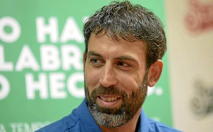 Berni, satisfecho con la plantilla confeccionada. Berni, satisfecho con la plantilla confeccionada.