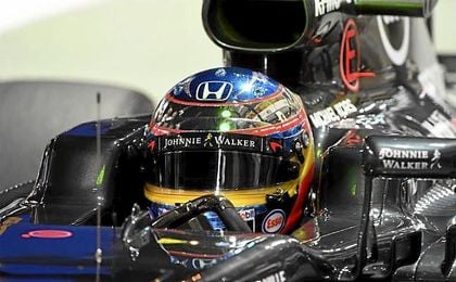 Fernando Alonso, antes del GP de F1 de Singapur en el circuito de Marina Bay. Fernando Alonso, antes del GP de F1 de Singapur en el circuito de Marina Bay.
