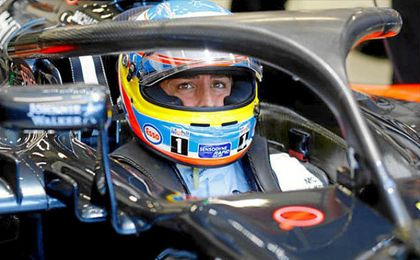 Fernando Alonso en su monoplaza. Fernando Alonso en su monoplaza.
