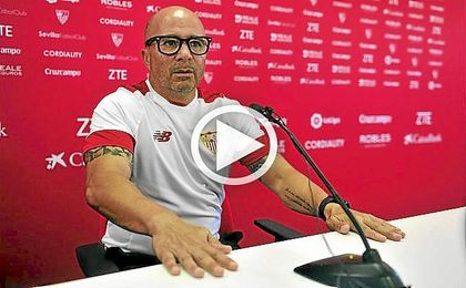 El entrenador del Sevilla F.c., Jorge Sampaoli, en la previa del Sevilla F.C. - Real Betis El entrenador del Sevilla F.c., Jorge Sampaoli, en la previa del Sevilla F.C. - Real Betis