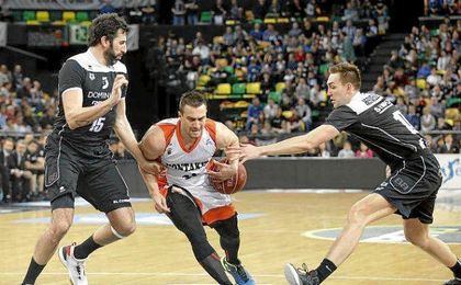 Imagen del duelo entre Bilbao Basket y Fuenlabrada de la temporada pasada. Imagen del duelo entre Bilbao Basket y Fuenlabrada de la temporada pasada.
