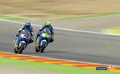Alex Márquez luchó con su compañero de equipo, Franco Morbidelli, por el segundo puesto. Alex Márquez luchó con su compañero de equipo, Franco Morbidelli, por el segundo puesto.