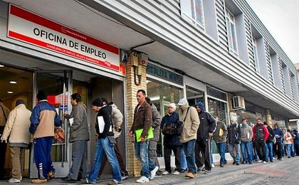 El paro sube en septiembre tras el fin de la temporada estival. El paro sube en septiembre tras el fin de la temporada estival.