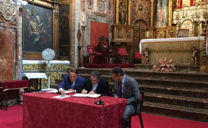 Firma del acuerdo entre las dos partes. Firma del acuerdo entre las dos partes.