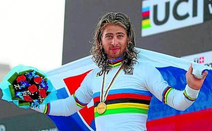 El eslovaco Peter Sagan volverá a lucir la próxima temporada el maillot arco iris de campeón del mundo. El eslovaco Peter Sagan volverá a lucir la próxima temporada el maillot arco iris de campeón del mundo.