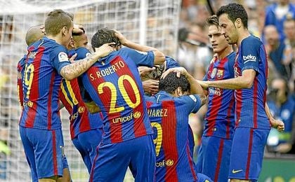 Tras el 2-3 de Messi, un aficionado che lanzó una botella que impactó en Neymar. Tras el 2-3 de Messi, un aficionado che lanzó una botella que impactó en Neymar.