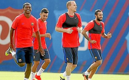 Mathieu, en un entrenamiento con el Barcelona. Mathieu, en un entrenamiento con el Barcelona.