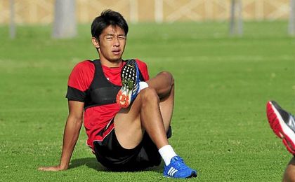 El japonés Hiroshi Kiyotake ha abierto las puertas del mercado asiático en Nervión. El japonés Hiroshi Kiyotake ha abierto las puertas del mercado asiático en Nervión.