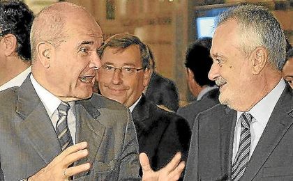 El PP-A ha pedido prisión para los expresidentes de la Junta. El PP-A ha pedido prisión para los expresidentes de la Junta.