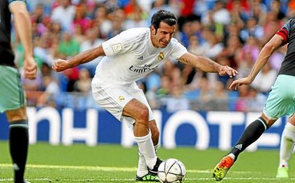 El portugés durante un partido de Leyendas en el Bernabéu El portugés durante un partido de Leyendas en el Bernabéu