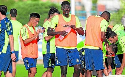 El Marsella está interesado en el senegalés. El Marsella está interesado en el senegalés.