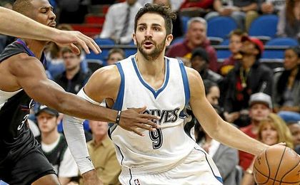 Ricky Rubio reaparecía tras cinco partidos sin jugar con Minnesota Timberwolves, tras superar su lesión en el codo. Ricky Rubio reaparecía tras cinco partidos sin jugar con Minnesota Timberwolves, tras superar su lesión en el codo.