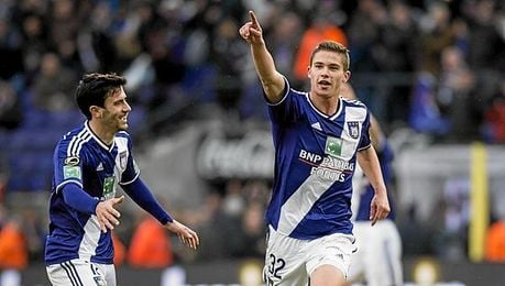 Dendoncker celebra un tanto con el Anderlecht. Dendoncker celebra un tanto con el Anderlecht.