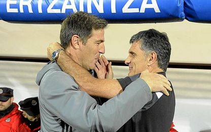Berizzo ya le opuso cinco defensas al Eibar. Berizzo ya le opuso cinco defensas al Eibar.