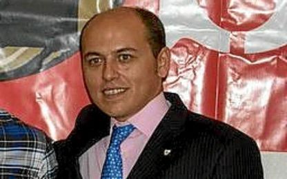 Adrián del Nido. Adrián del Nido.