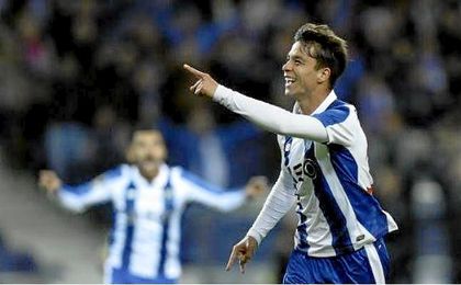 El Oporto paga 20 kilos por el canterano del Atlético. El Oporto paga 20 kilos por el canterano del Atlético.