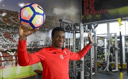 Fabrice Ondoa vive un momento dulce en su carrera, tras ser elegido mejor portero de la Copa de África. Fabrice Ondoa vive un momento dulce en su carrera, tras ser elegido mejor portero de la Copa de África.