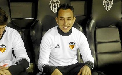 Orellana: "El Valencia volverá a ser grande pronto" Orellana: "El Valencia volverá a ser grande pronto"