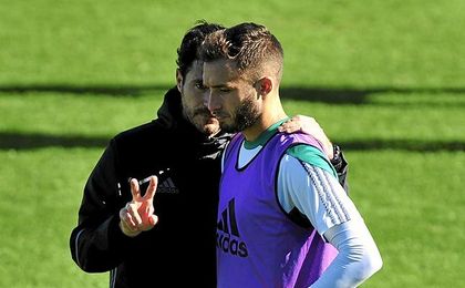 Pezzella está rindiendo a gran nivel desde la llegada de Víctor. Pezzella está rindiendo a gran nivel desde la llegada de Víctor.