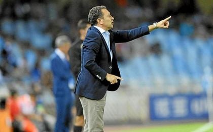 Eusebio durante un partido de la Real. Eusebio durante un partido de la Real.