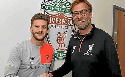 Lallana seguirá siendo ´Reds´ Lallana seguirá siendo ´Reds´