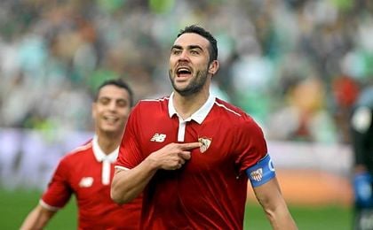 Iborra celebra un gol con el Sevilla esta temporada. Iborra celebra un gol con el Sevilla esta temporada.