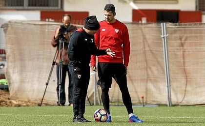 Vitolo confía en sacar algo del Calderón. Vitolo confía en sacar algo del Calderón.