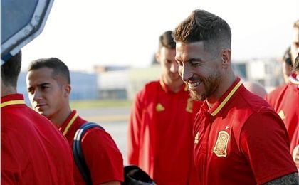 Ramos habla de su relación con piqué. Ramos habla de su relación con piqué.