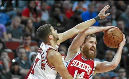 Sergio Rodríguez bate a Nikola Mirotic y Ricky Rubio da un recital en el Staples Center Sergio Rodríguez bate a Nikola Mirotic y Ricky Rubio da un recital en el Staples Center