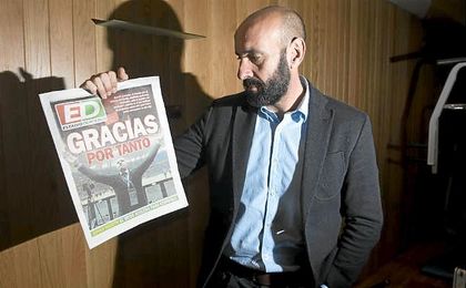 Monchi, con la portada de ED tras la final de Varsovia: "Gracias por tanto". Monchi, con la portada de ED tras la final de Varsovia: "Gracias por tanto".