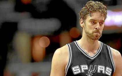 Pau Gasol no pudo darle el triunfo a su equipo. Pau Gasol no pudo darle el triunfo a su equipo.