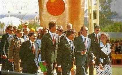 Los Reyes Juan Carlos y Sofía presiden el acto conmemorativo de la Expo'92 Los Reyes Juan Carlos y Sofía presiden el acto conmemorativo de la Expo'92