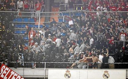 El Bayern critica la "violenta" actuación policial en Madrid El Bayern critica la "violenta" actuación policial en Madrid