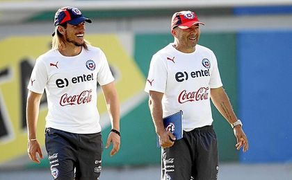 Beccacece y Sampaoli, con Chile. Beccacece y Sampaoli, con Chile.